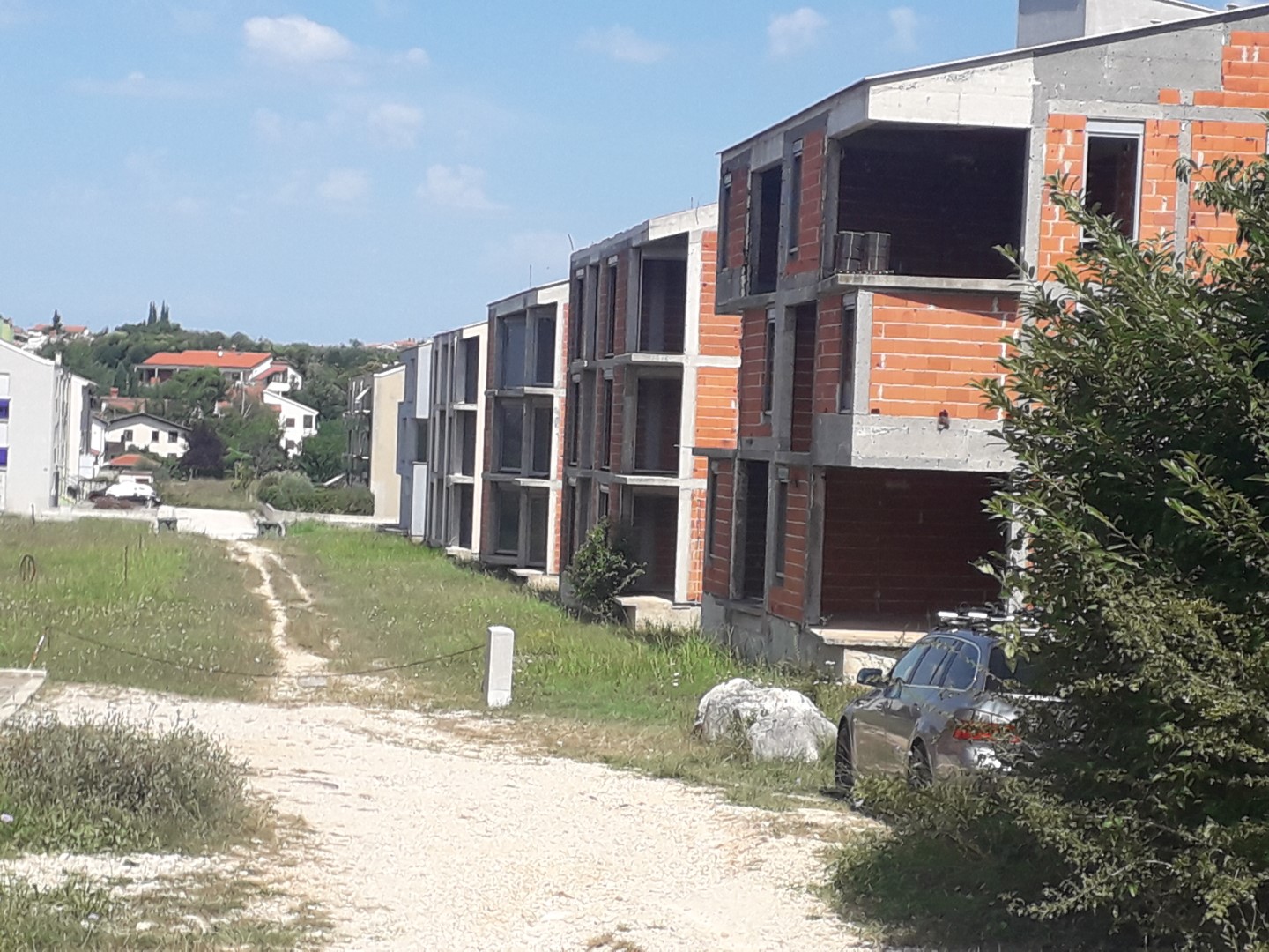 Ignoriranjem sudskih presuda gradonačelnik Grada Umaga prouzročio najmanje pet milijuna kuna štete građanima Umaga?!